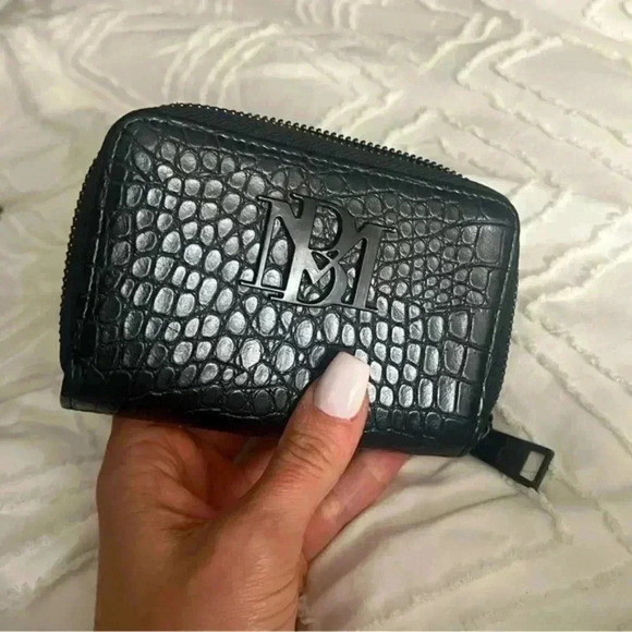 NWOT Badgley Mischka Croc Black Colored Wallet - Picture 10 of 15